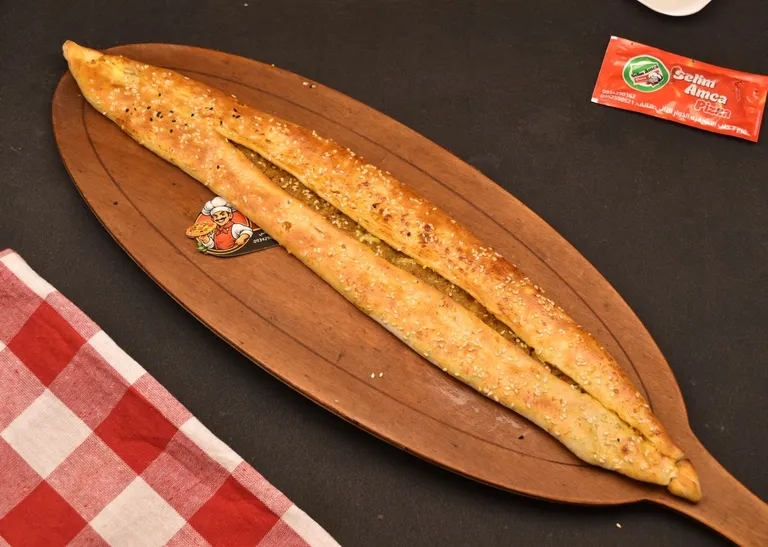 Amo Salim Sujuk Pastry