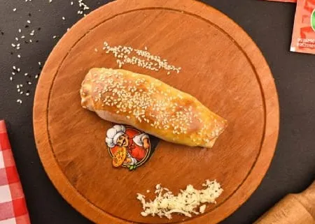 Sujuk with Kashkaval Roll