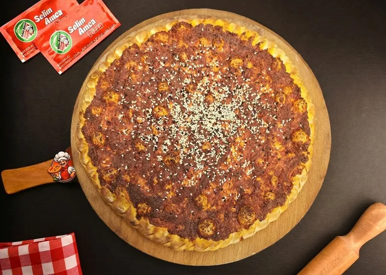 Muhammara Manqousheh