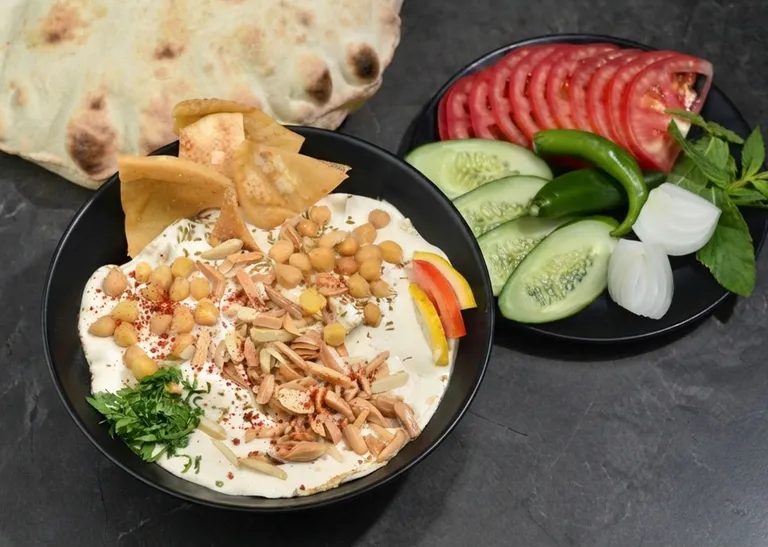 Nut Fatteh Plate