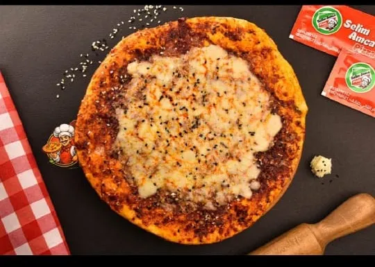 Muhammara with Kashkaval