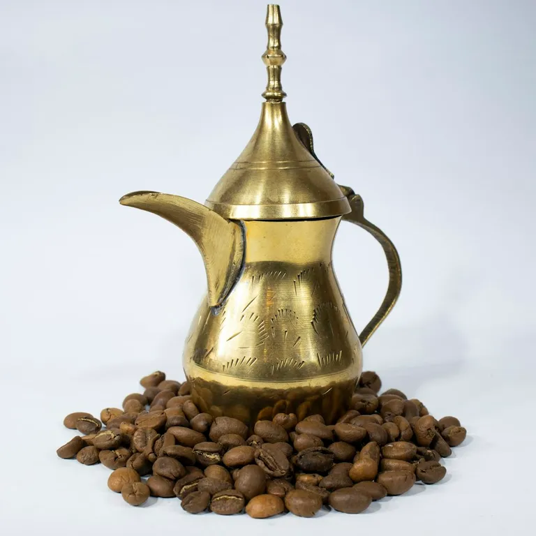 دلّة قهوة عربية (2-3 أشخاص)