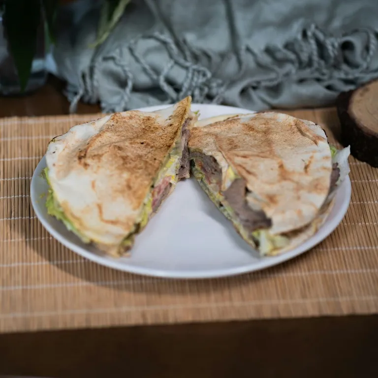 عرايس لحم