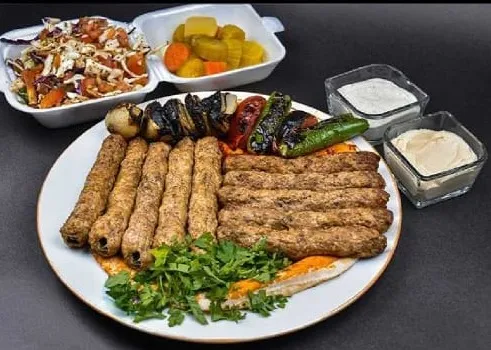 Chicken Kebab Meal (500g)