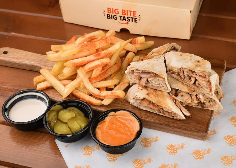 Arabic-style chicken shawarma meal