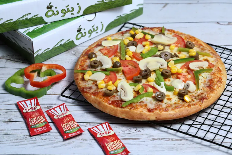 بيتزا خضار وسط